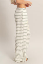 Load image into Gallery viewer, Ocean breeze Pant In Green
