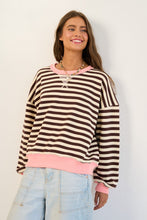Load image into Gallery viewer, Capri Sun Crewneck in Brown
