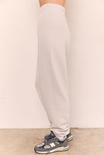 Load image into Gallery viewer, Sammi Knit Sweat Pant
